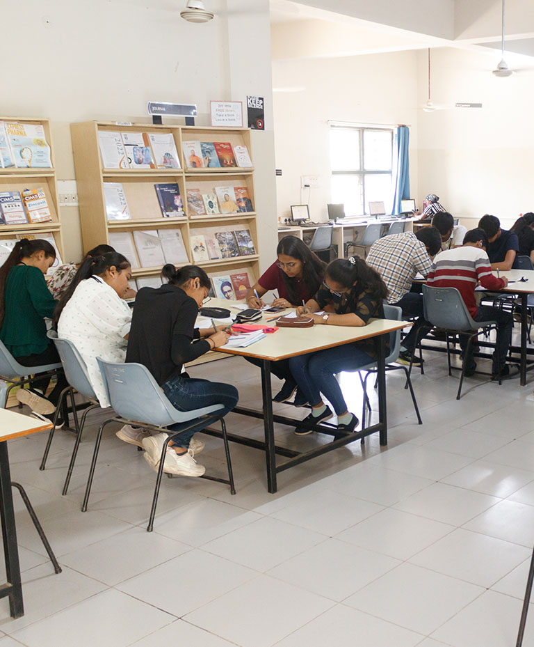 RK_University_Top_University_In_Rajkot_Gujarat_India.jpg